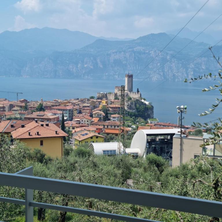 LUXURY APARTMENTS NATURA - Appartamento con 1 Camera da Letto e Vista Lago - 1