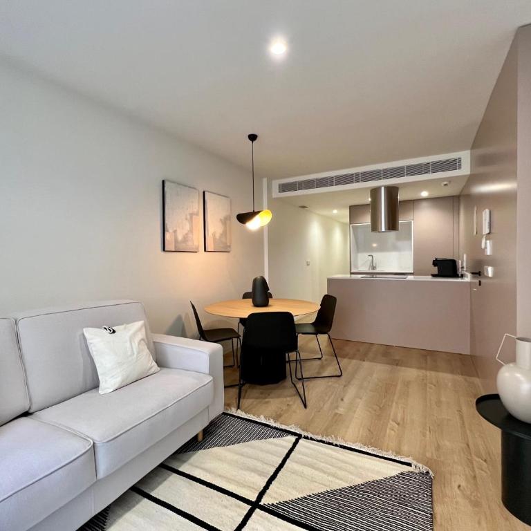 Reyes Católicos Premium Homes - Two-Bedroom Apartment - 22