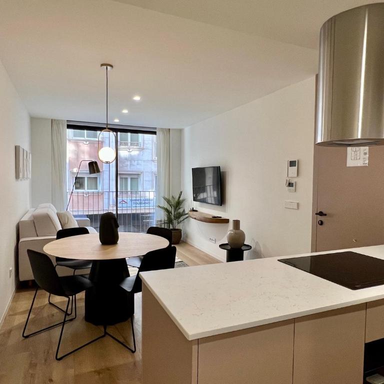 Reyes Católicos Premium Homes - Two-Bedroom Apartment - 6