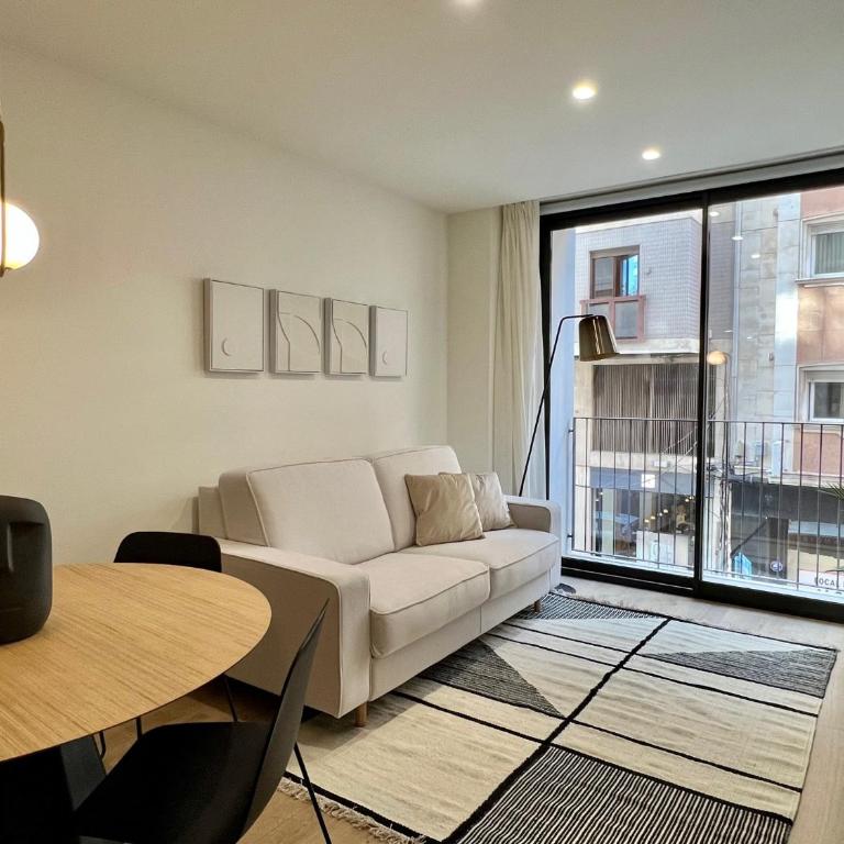 Reyes Católicos Premium Homes - Two-Bedroom Apartment - 4
