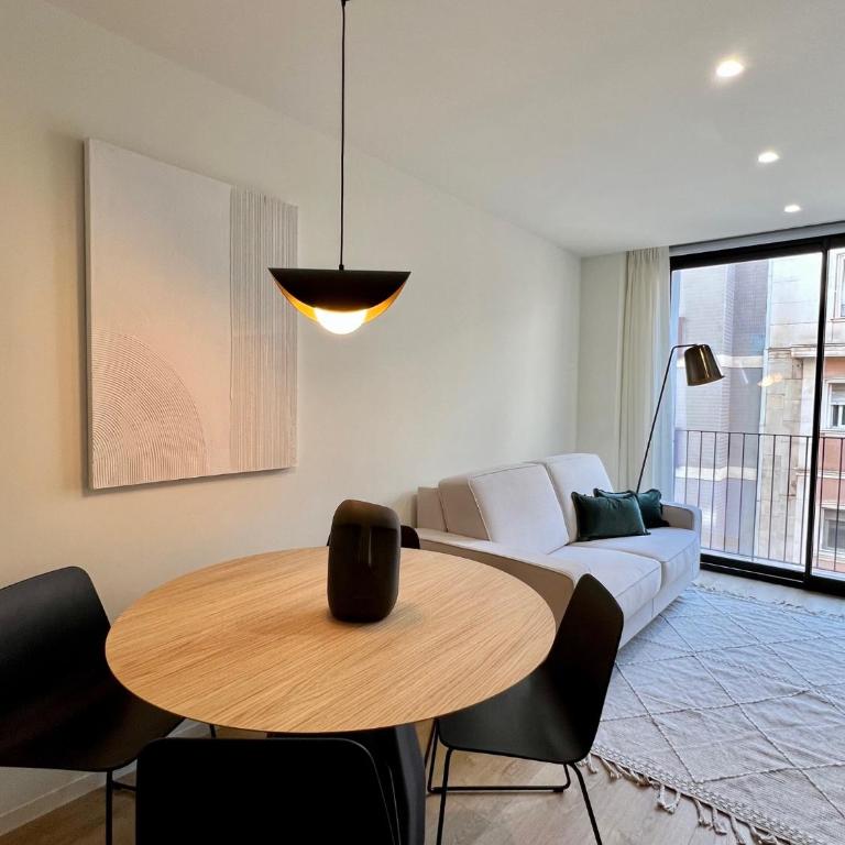 Reyes Católicos Premium Homes - Two-Bedroom Apartment - 9