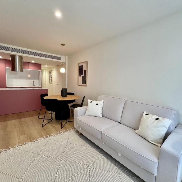 Reyes Católicos Premium Homes - Two-Bedroom Apartment - 5