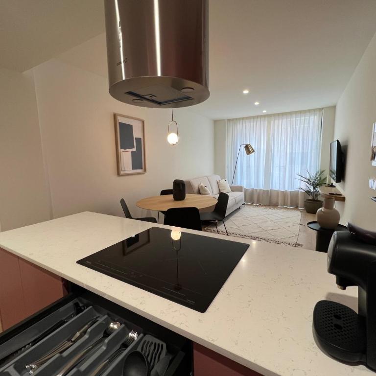 Reyes Católicos Premium Homes - Two-Bedroom Apartment - 9