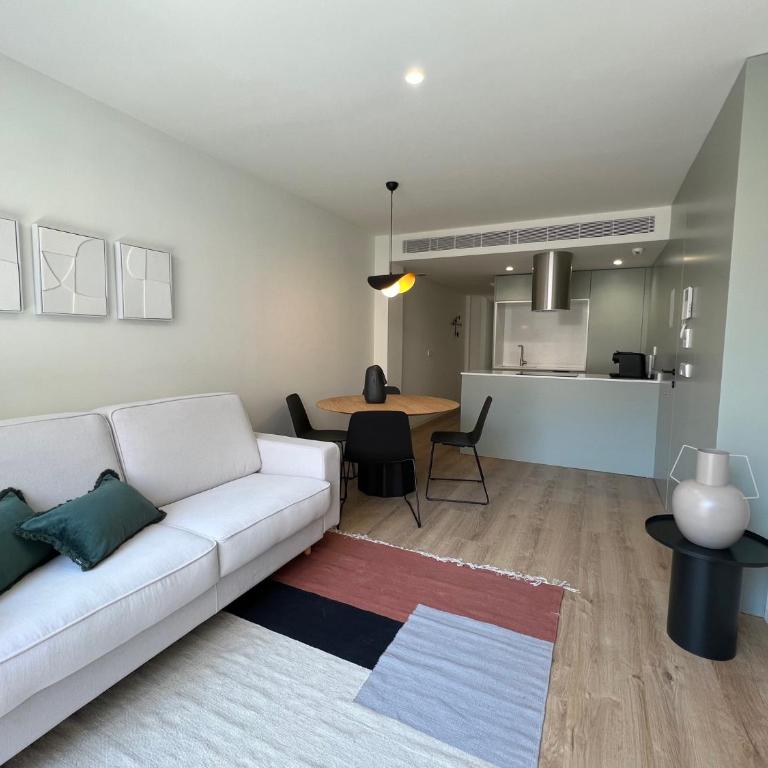 Reyes Católicos Premium Homes - Two-Bedroom Apartment - 9
