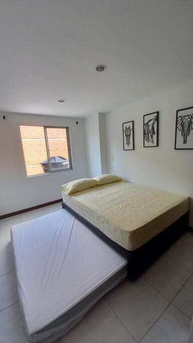 Apartamento remodelado enLaureles 300mbps internet - Apartamento de 3 dormitorios - 24