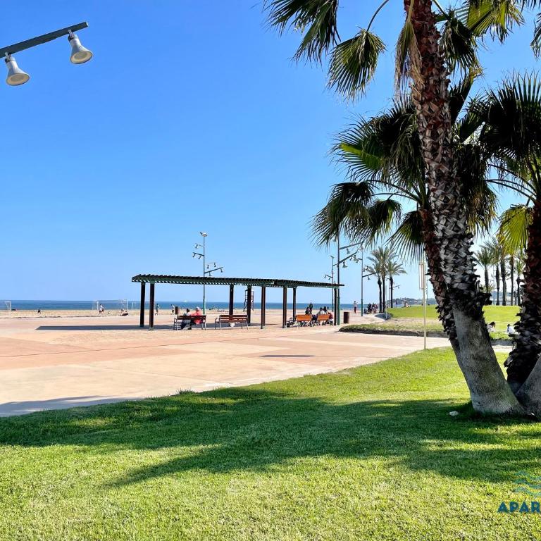 APARTBEACH NOVA PINEDA con PARKING Y CLIMA - Two-Bedroom Apartment - 15