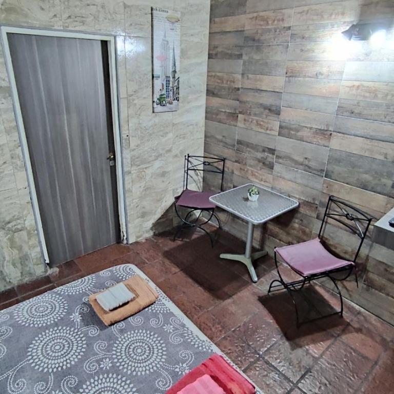 Hostel Ruca Potu - Habitación Doble con baño privado - 3