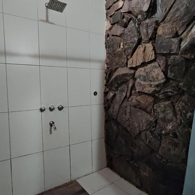 Hostel Ruca Potu - Habitación Doble con baño privado - 10