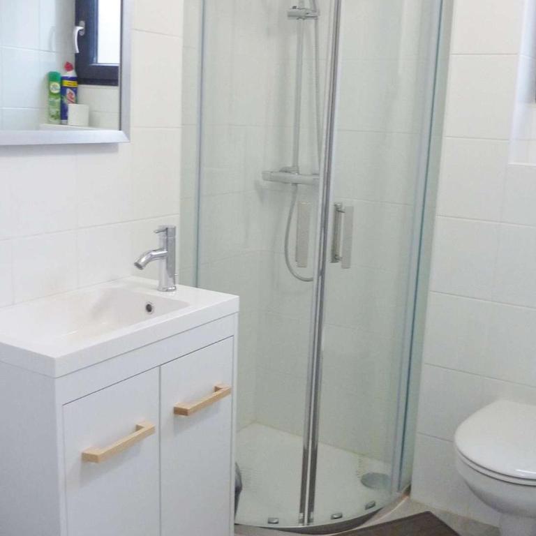 Appartement T2 rénové, climatisé, avec terrasse et parking, proche plage - FR-1-387-166 - Appartement (4 Adultes) - 4
