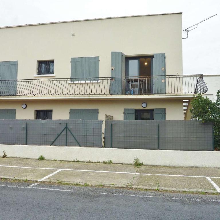Appartement T2 rénové, climatisé, avec terrasse et parking, proche plage - FR-1-387-166 - Appartement (4 Adultes) - 6