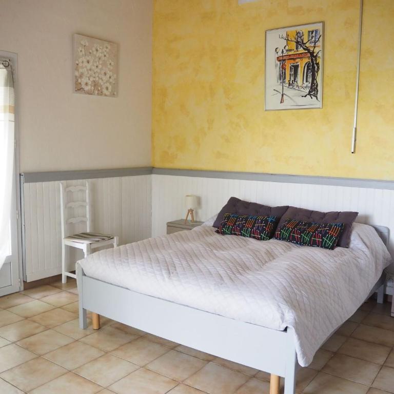 Chalet by Mont Ventoux with Stunning Views - Maison de Vacances 1 Chambre - 8