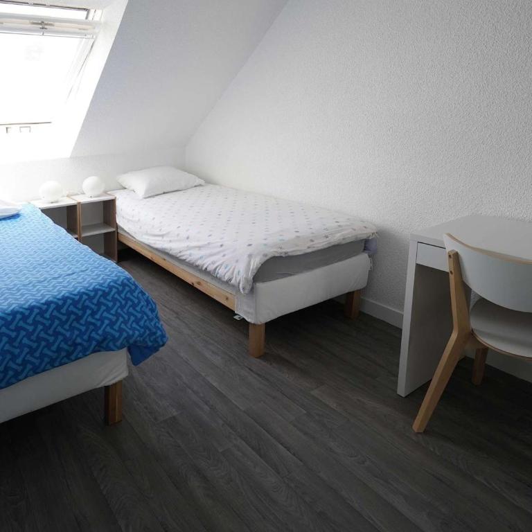 Appartement 3 étoiles à Perros-Guirec, plage de Trestraou, 2-4 pers, parking inclus, proche Thalasso - FR-1-542-44 - Apartment (4 Erwachsene) - 3