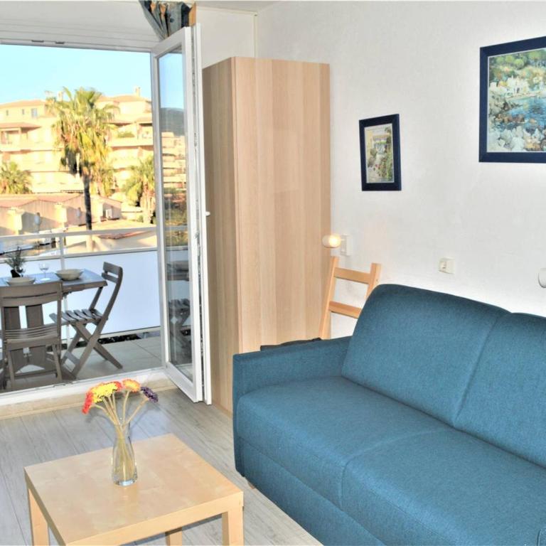 Studio rénové climatisé, 3 couchages, proche port et casino à Cavalaire-sur-Mer - FR-1-226B-98 - Appartement (3 Adultes) - 3