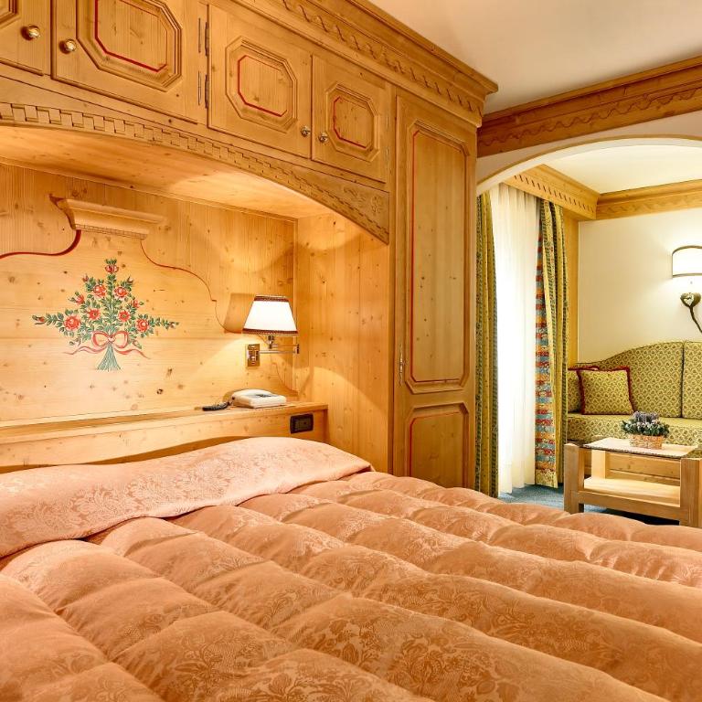 Hotel Columbia & Spa - Junior Suite con Balcone e Vista - 14
