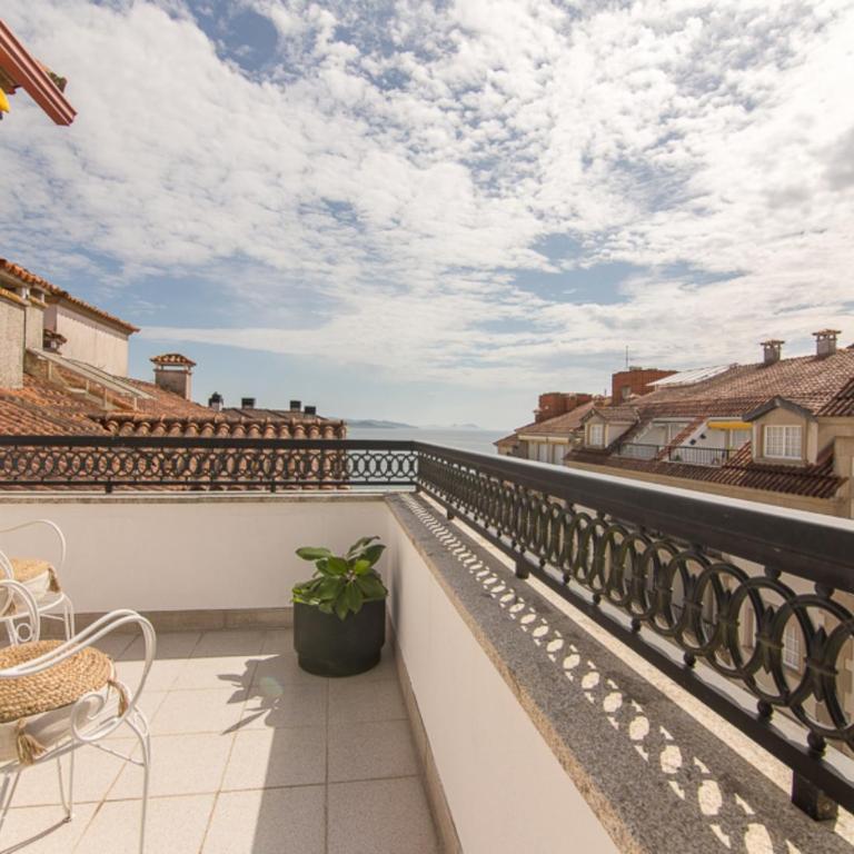 Desconectaengalicia Ático Vidal Rocha, terraza y vistas - Apartamento de 3 dormitorios - 13