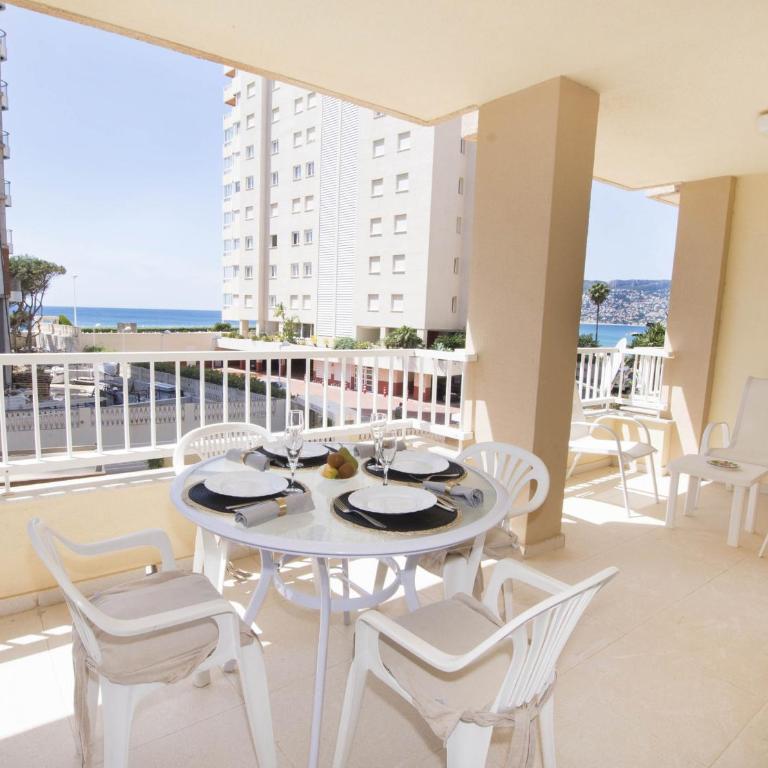 Edificio La Reina - Apartamento con terraza - 1
