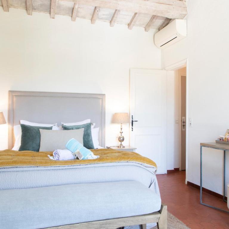 La Bastide d'Antoine - Chambre Double Deluxe - Vue sur Piscine - 2