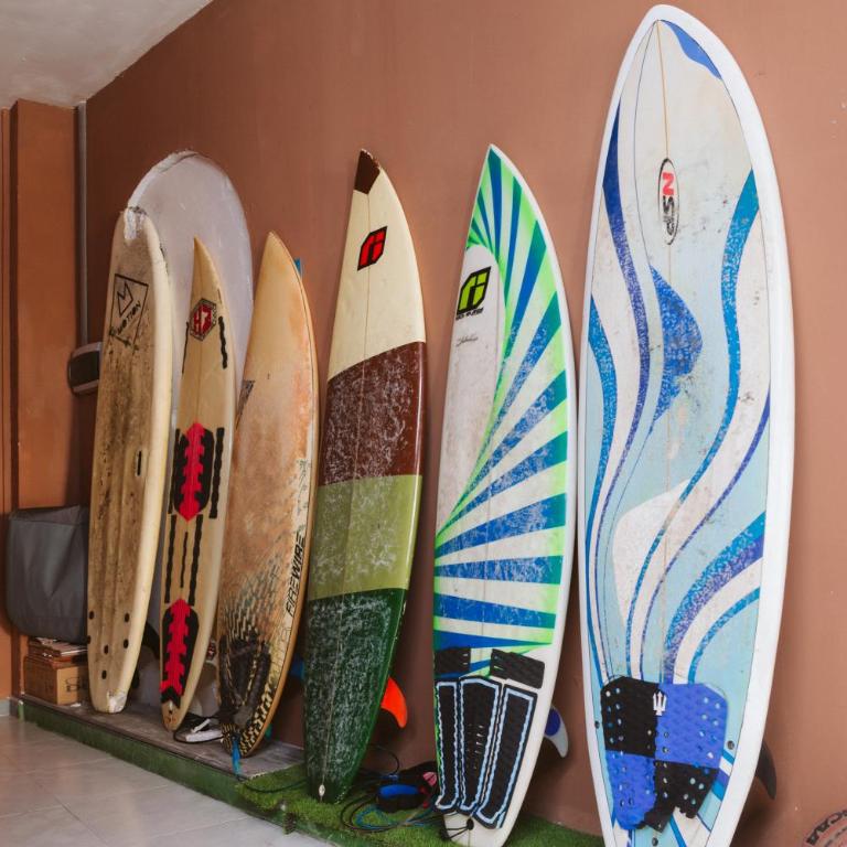 KYO Surf Hostel - Cama en habitación compartida con 4 camas - 1