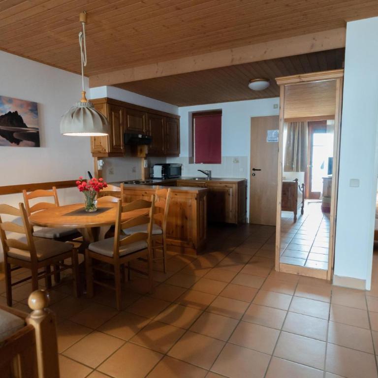 Apartment Panorama Gerlitzen - Apartment mit 2 Schlafzimmern und Dusche - 12
