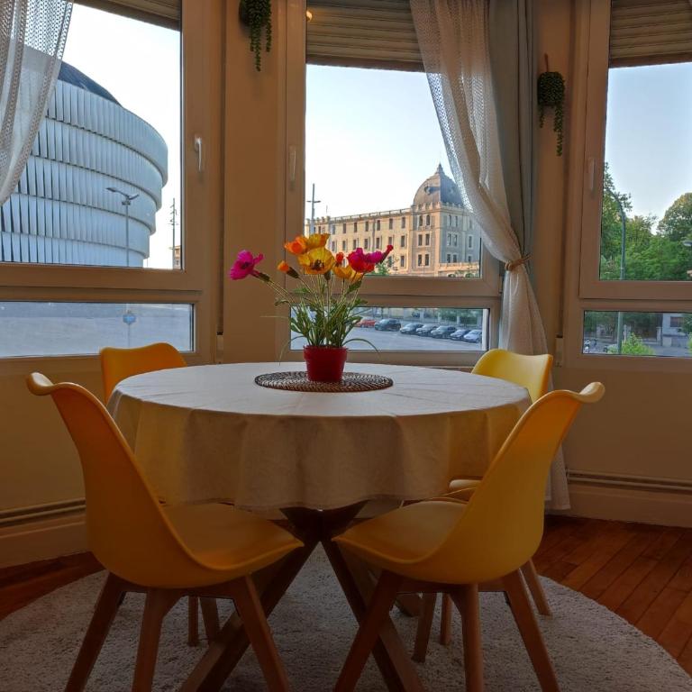 San Mamés Stadium corner - Two-Bedroom Apartment - 5