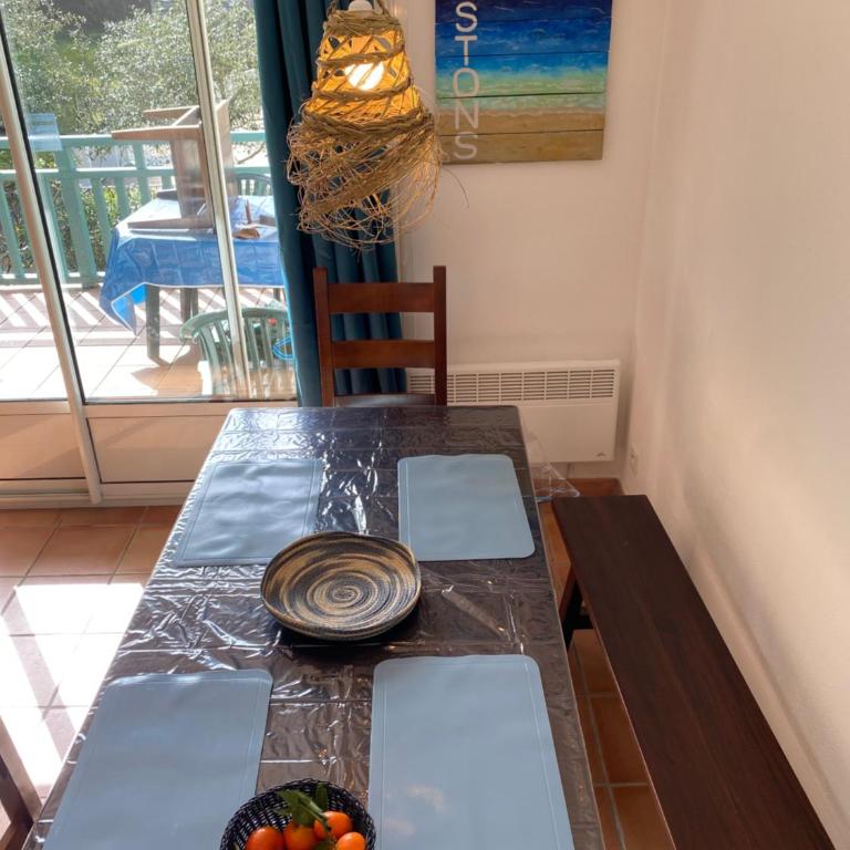 Appartement 3 pièces, 6 perso avec piscine chauffée en saison domaine du golf de Pinsolle - Appartement 2 Chambres - 3