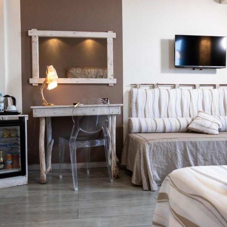 Hotel Tirreno - Camera Deluxe Matrimoniale/Doppia con Letti Singoli con Balcone e Vista Mare - 15