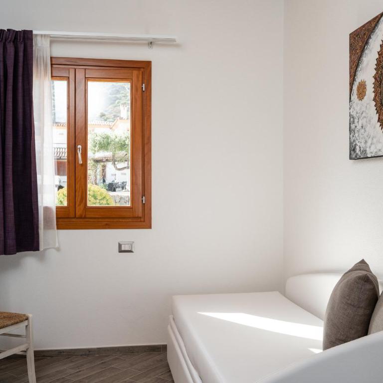 Coro e Bentu Rooms & View - Camera Matrimoniale Deluxe con Balcone e Vista Mare - 12