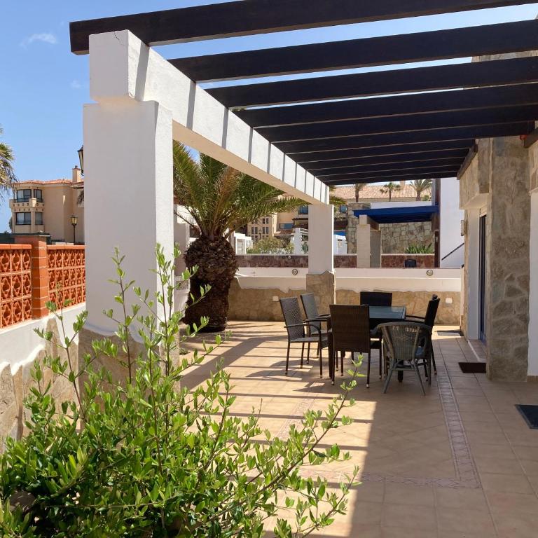Beach house with the heated pool next to Rocky Point - Villa Deluxe - 32