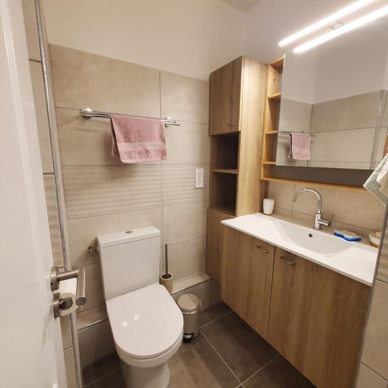 Port FREJUS 3 Pieces climatise 80m2 Proche de tout - Appartement 2 Chambres - 10