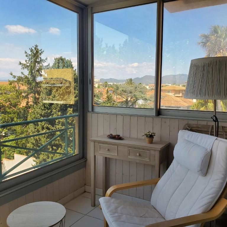 Port FREJUS 3 Pieces climatise 80m2 Proche de tout - Appartement 2 Chambres - 12