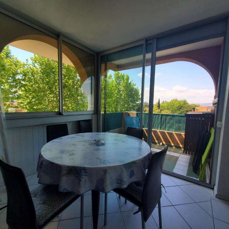 Port FREJUS 3 Pieces climatise 80m2 Proche de tout - Appartement 2 Chambres - 16