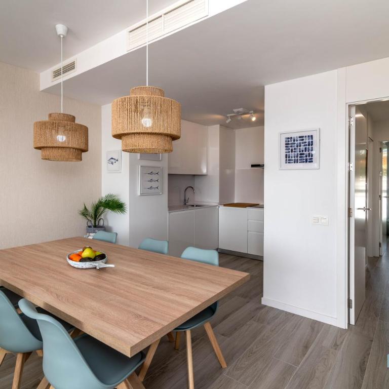 Newly Built 3-BDRM Luxury Apt w/ Stunning Sea Views - Apartamento de 3 dormitorios - 20