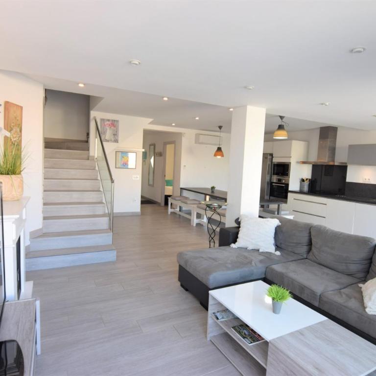 392- casa al canal con amarre y jacuzzi - Villa Superior - 17