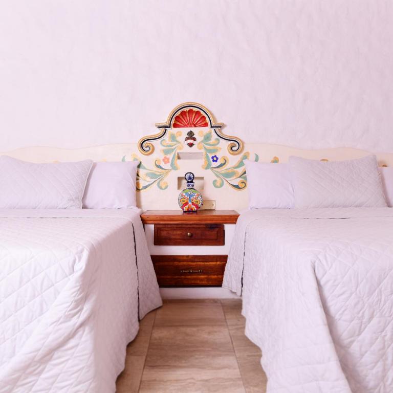 Hacienda San Patricio - Double Room with Two Double Beds - 3