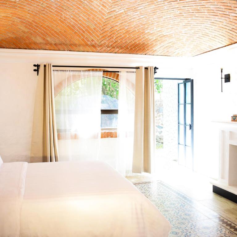 Hacienda San Patricio - Double Room with Terrace - 9