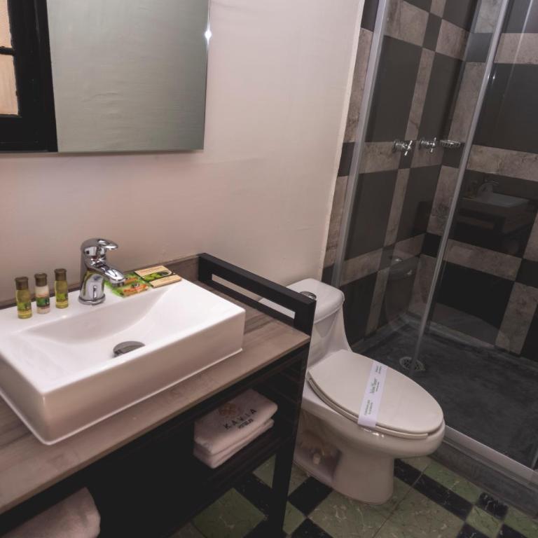 Hotel La Nacional By Kavia - Standard King Room - 5