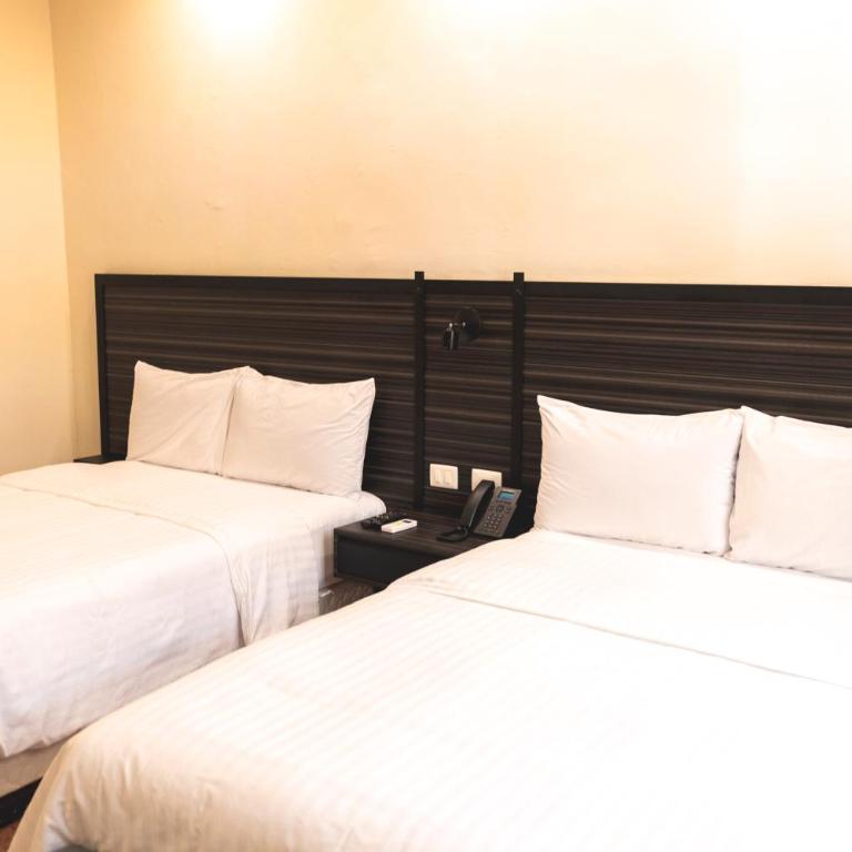 Hotel La Nacional By Kavia - Standard Double Room - 10