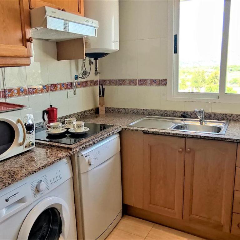 ACV - Marina Trebol II-2ªLínea Planta 4 (3 hab) - Apartamento de 3 dormitorios - 5