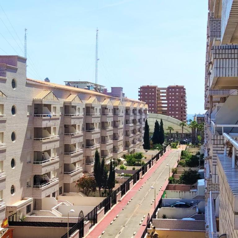 ACV - Marina Trebol II-2ªLínea Planta 4 (3 hab) - Apartamento de 3 dormitorios - 18