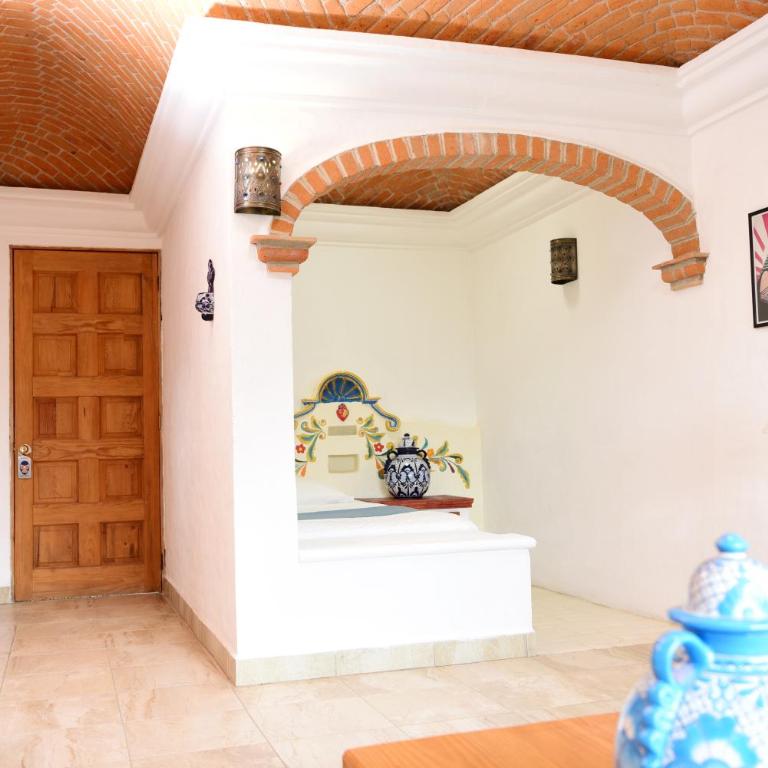 Hacienda San Patricio - Deluxe Triple Room - 9