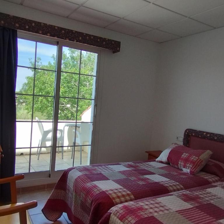 Hostal Restaurant Paca - Habitación Doble con baño privado - 2 camas - 2