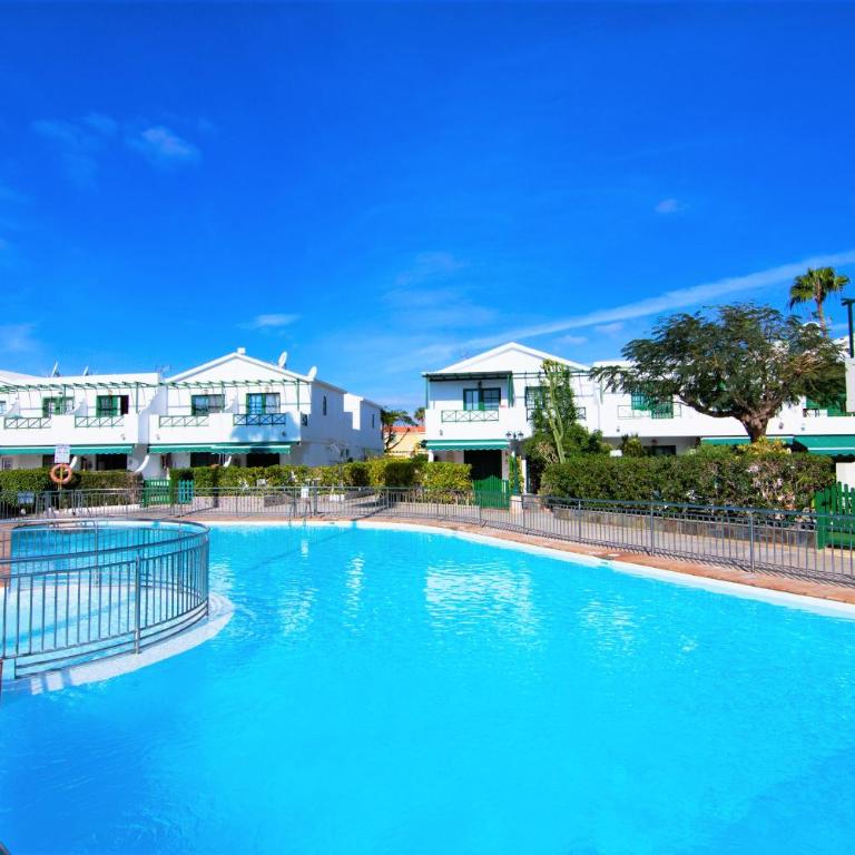 Bungalow Parque Gaviota 4 by Homestaygrancanaria - Apartamento de 2 dormitorios - 1