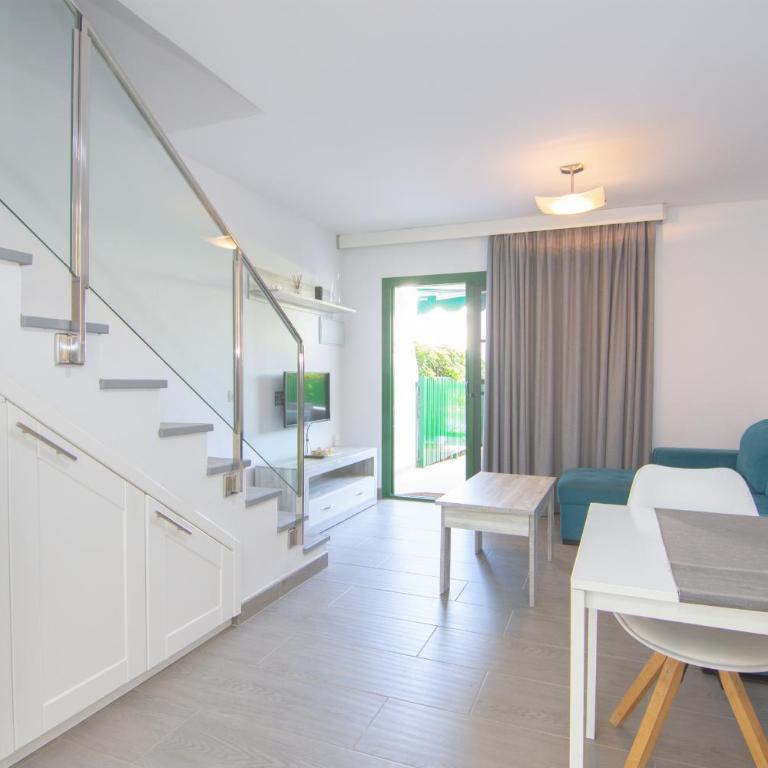 Bungalow Parque Gaviota 4 by Homestaygrancanaria - Apartamento de 2 dormitorios - 16