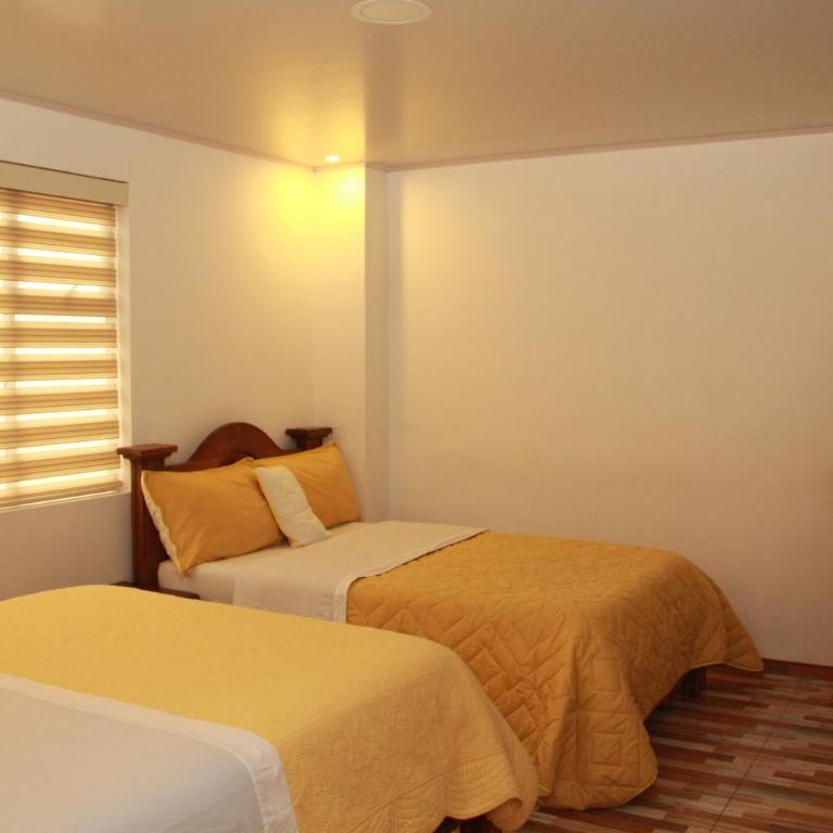 HOTEL 80 REAL - Double Room with Two Double Beds - 3