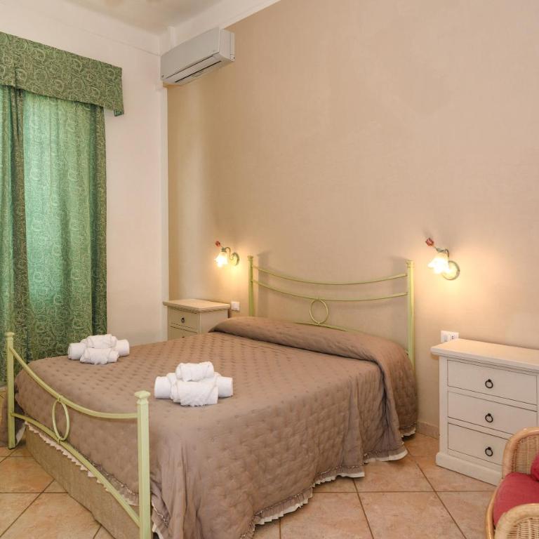 Hotel Ambra - Camera Matrimoniale/Doppia con Letti Singoli - 2