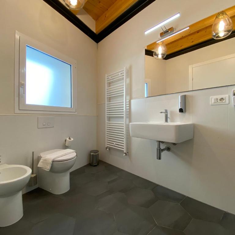 B&B ALIVA - Camera Quadrupla con Bagno Privato - 2