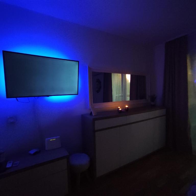 Sky Way Studio Apartment - Studio Apartment - 3