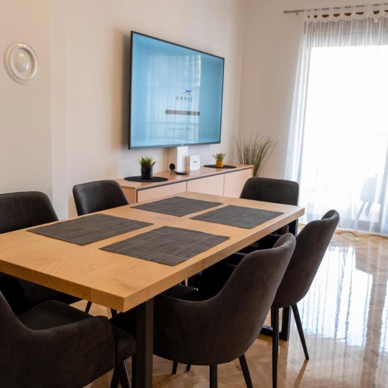 Apartment Elite Residence - Three-Bedroom Apartment - 7