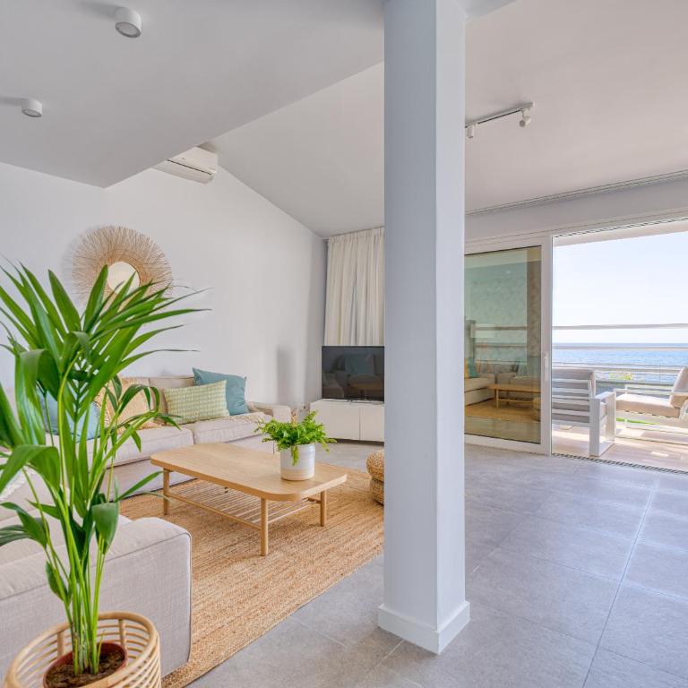 Villa Isabel - Three-Bedroom Villa - 53