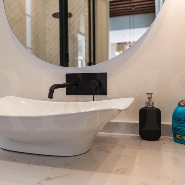 Premium loft in the heart of Malaga by REMS - Apartamento de 3 dormitorios - 48
